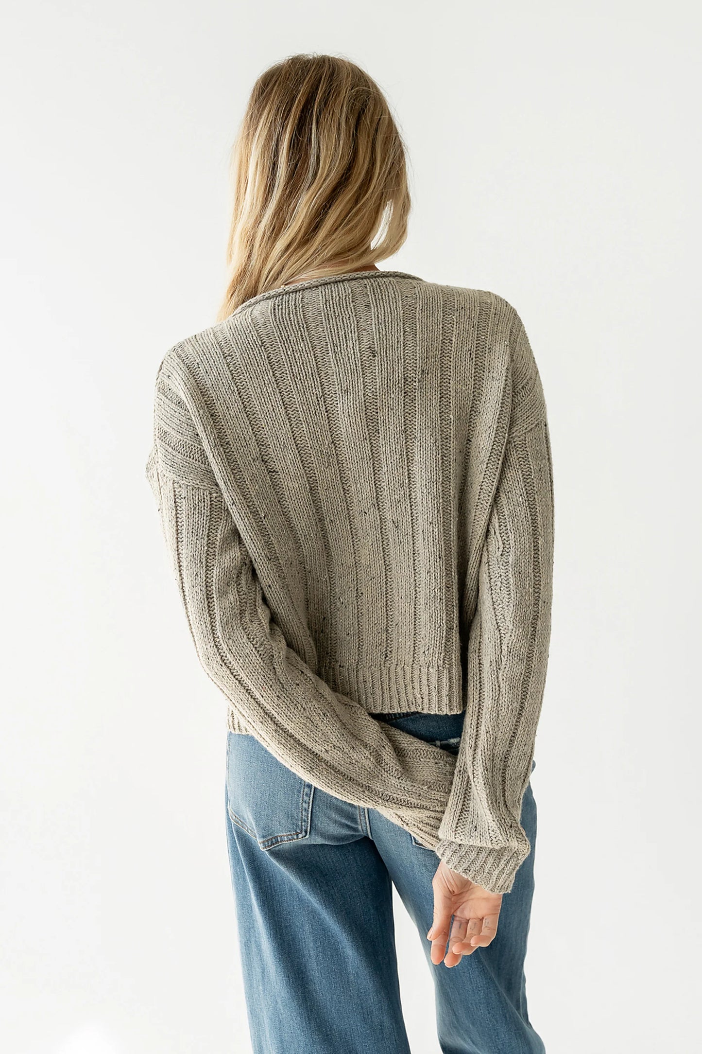 Katira Button Up Sweater in Heather Grey