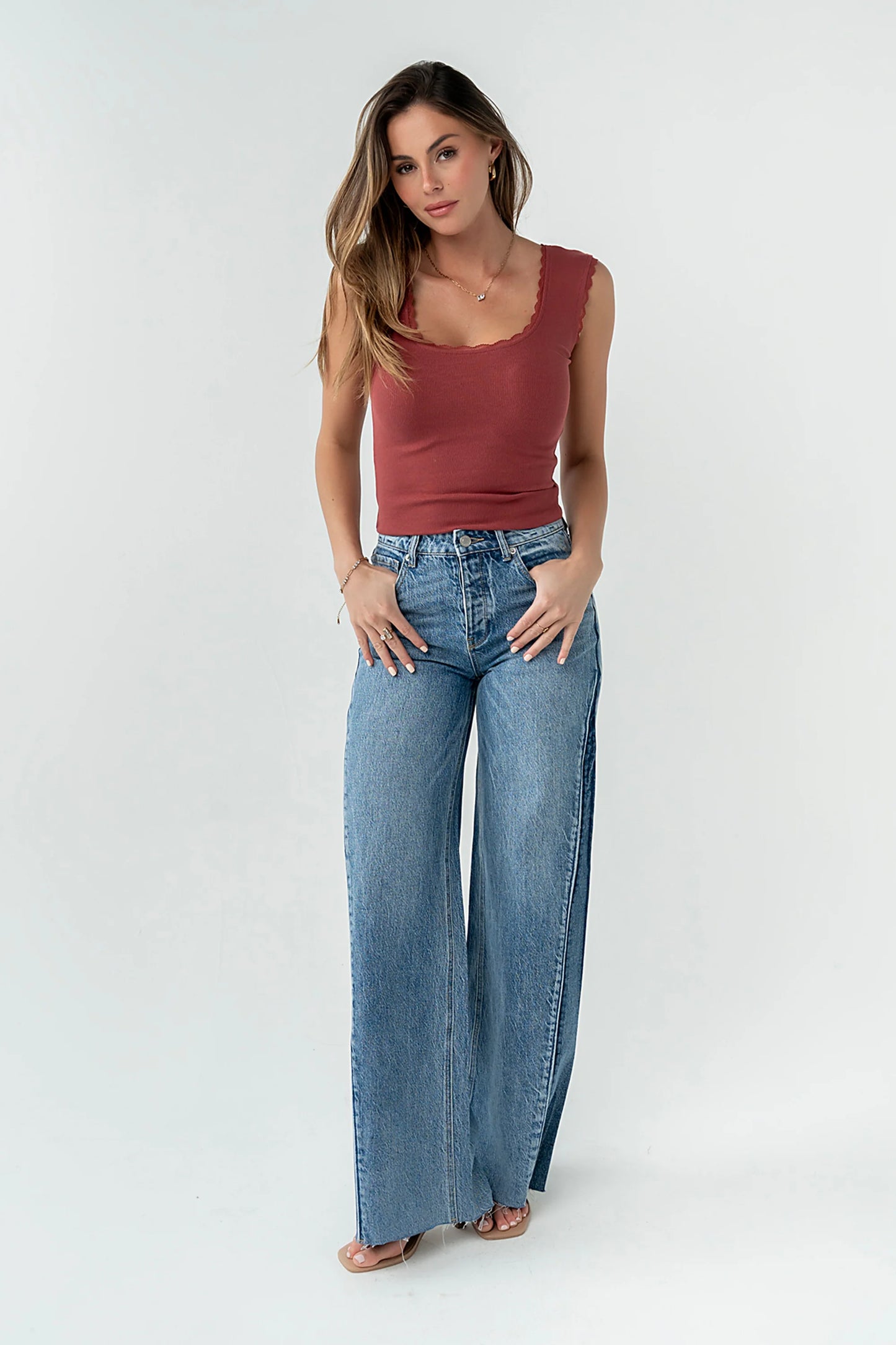 Sawyer Lace Trim Tank Top in Berry