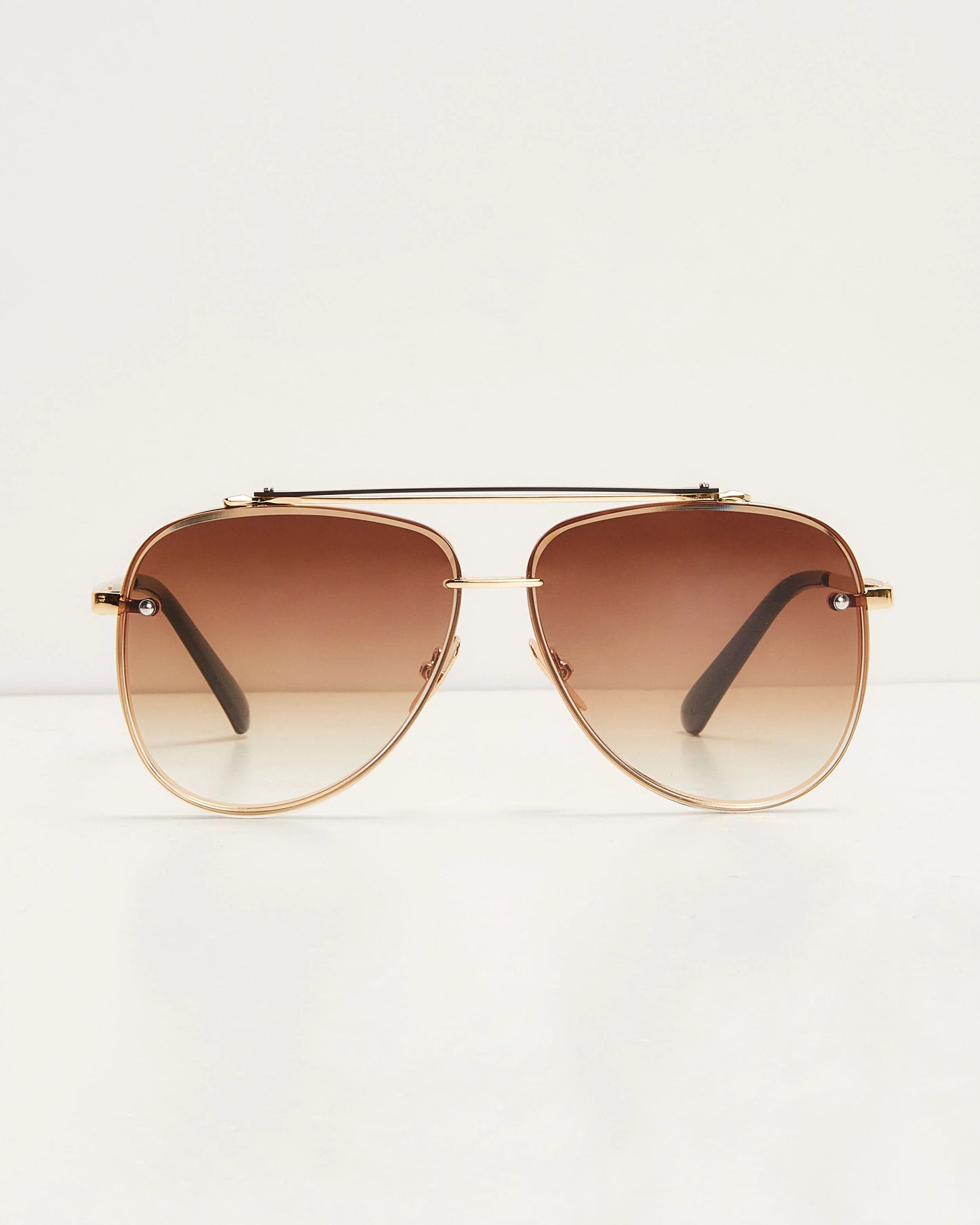 Berlin Ombre Oversized Aviator Sunglasses