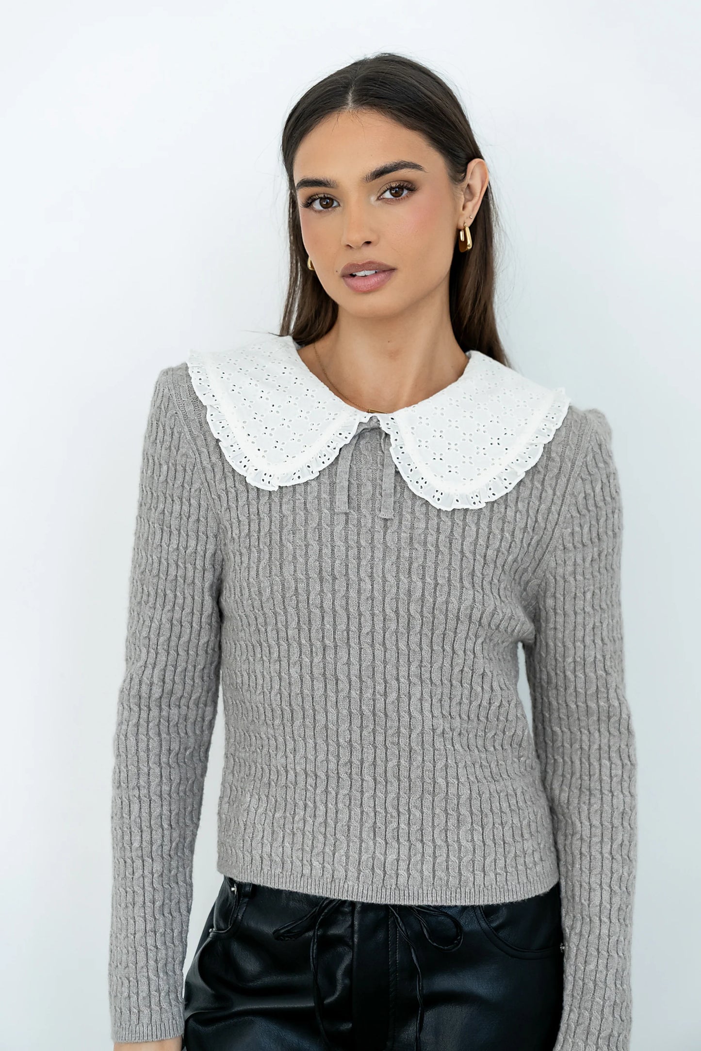Bobbi Collared Sweater in Grey