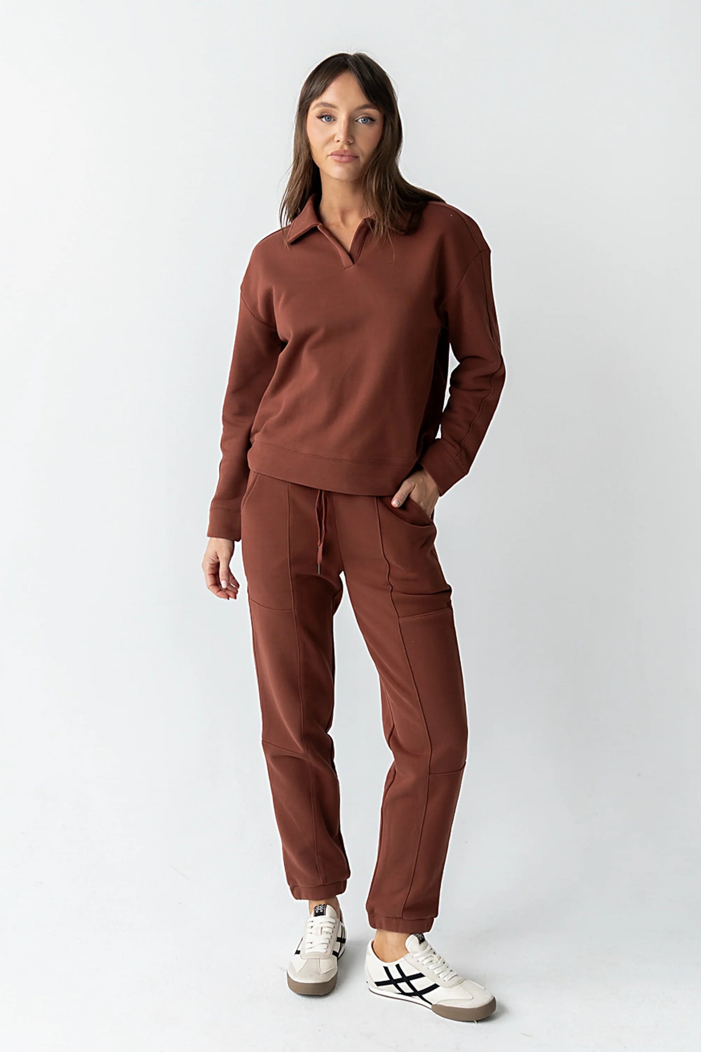 Patricia Barrel Sweatpants in Burgundy