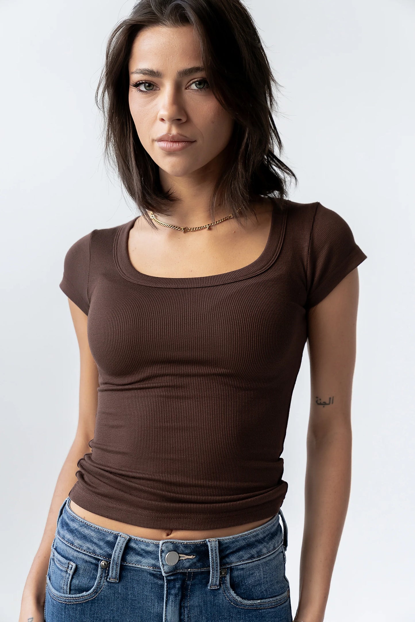 Freya Ribbed Top in Brown