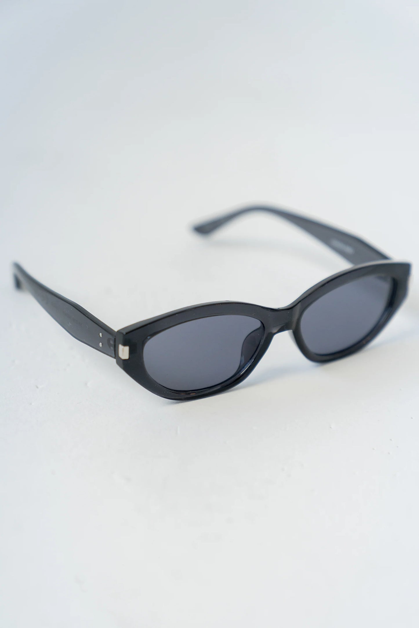 Lessie Sunglasses