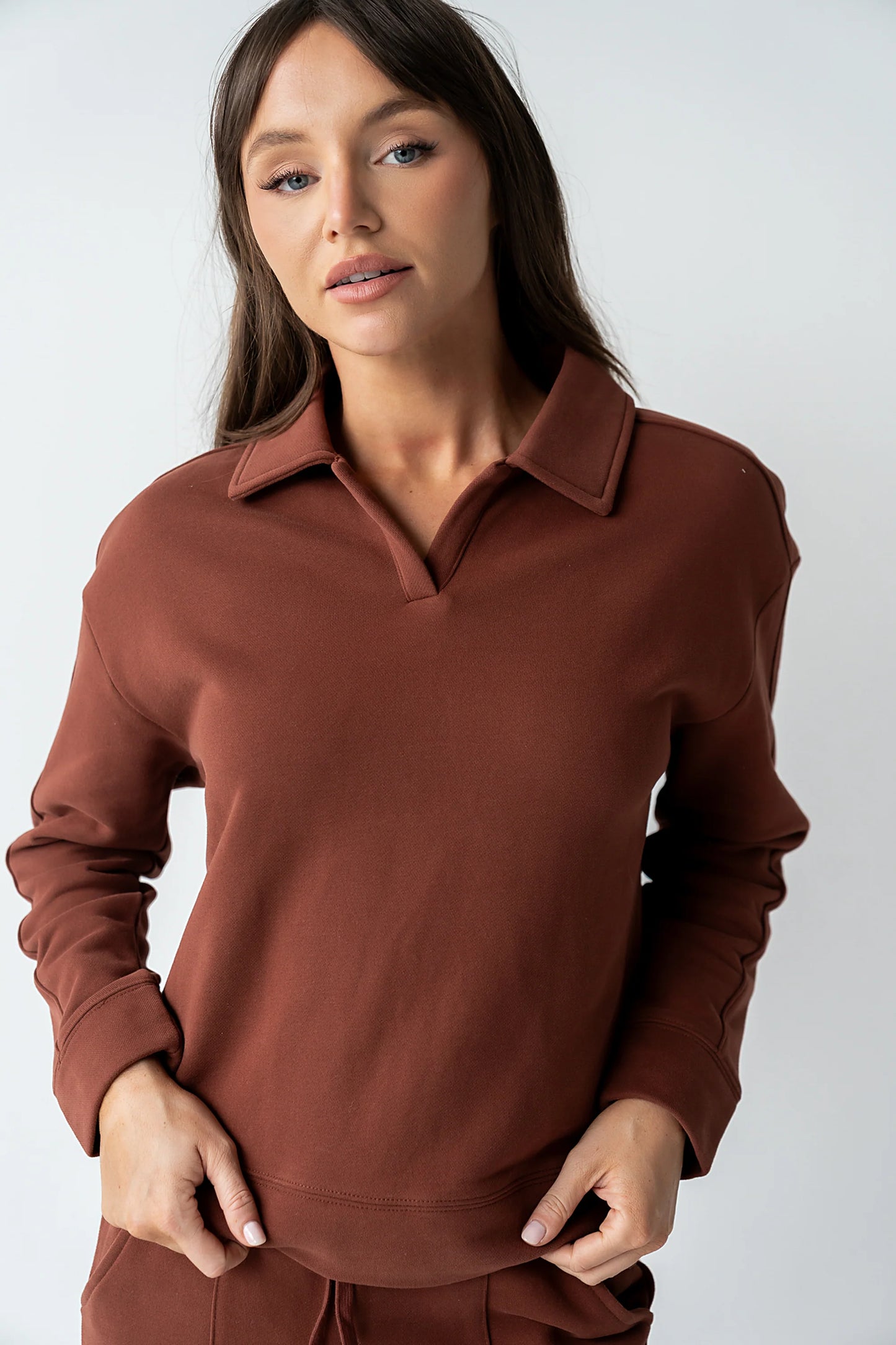 Patricia Collared Sweatshirt in Burgundy