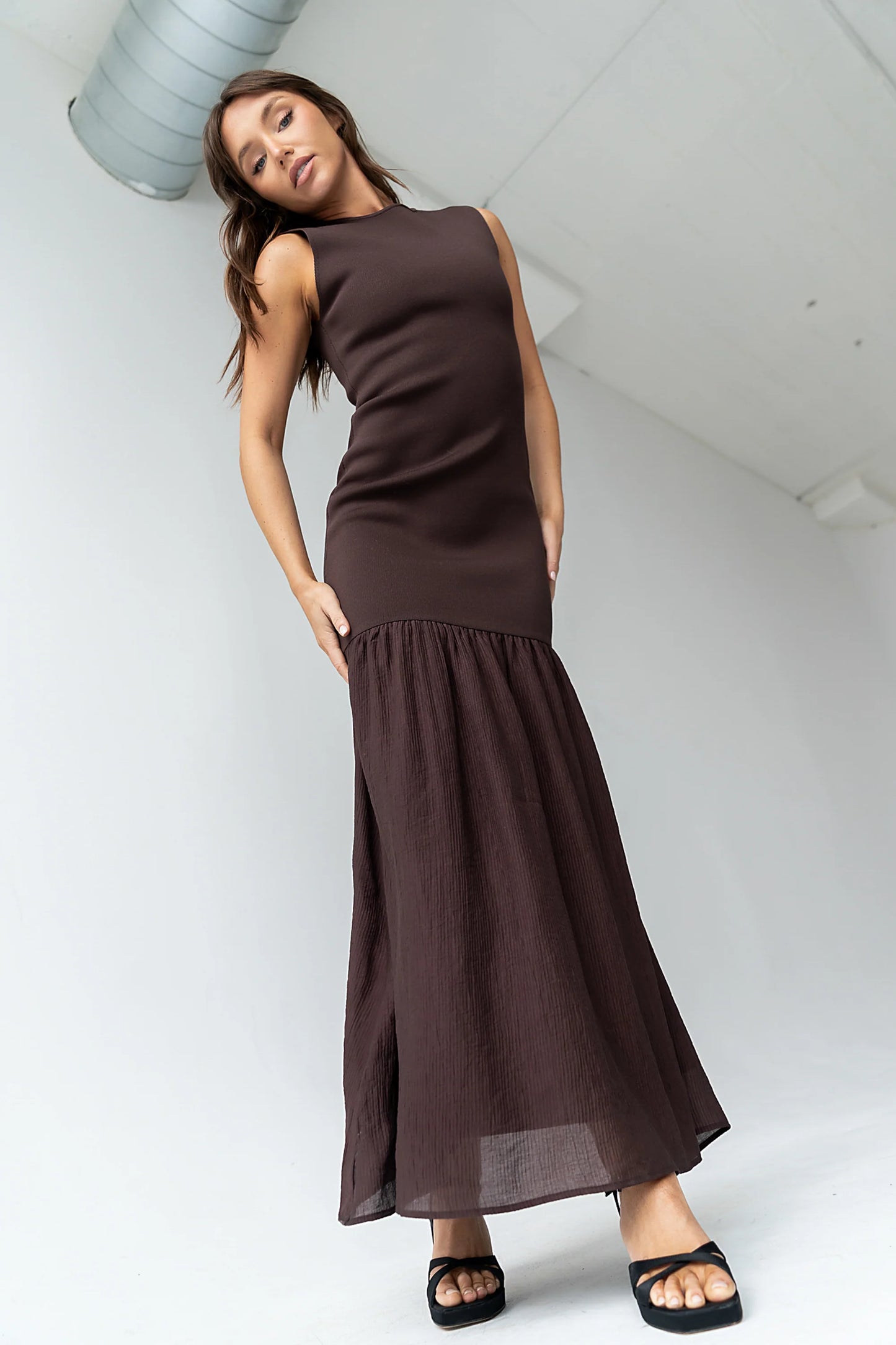 Lindsey Mermaid Maxi Dress in Brown