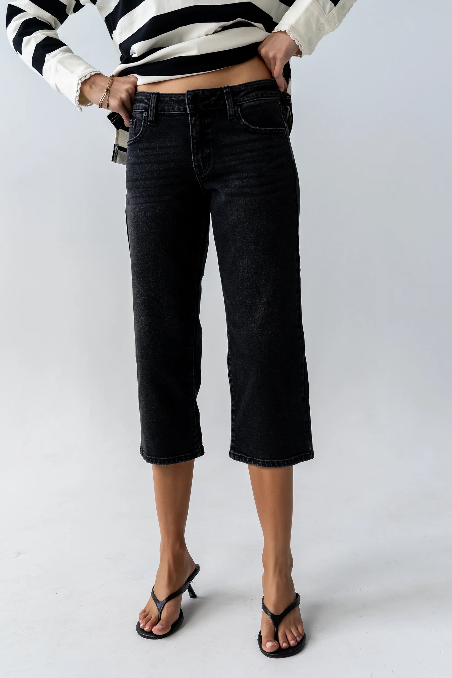 Katie Straight Leg Capris