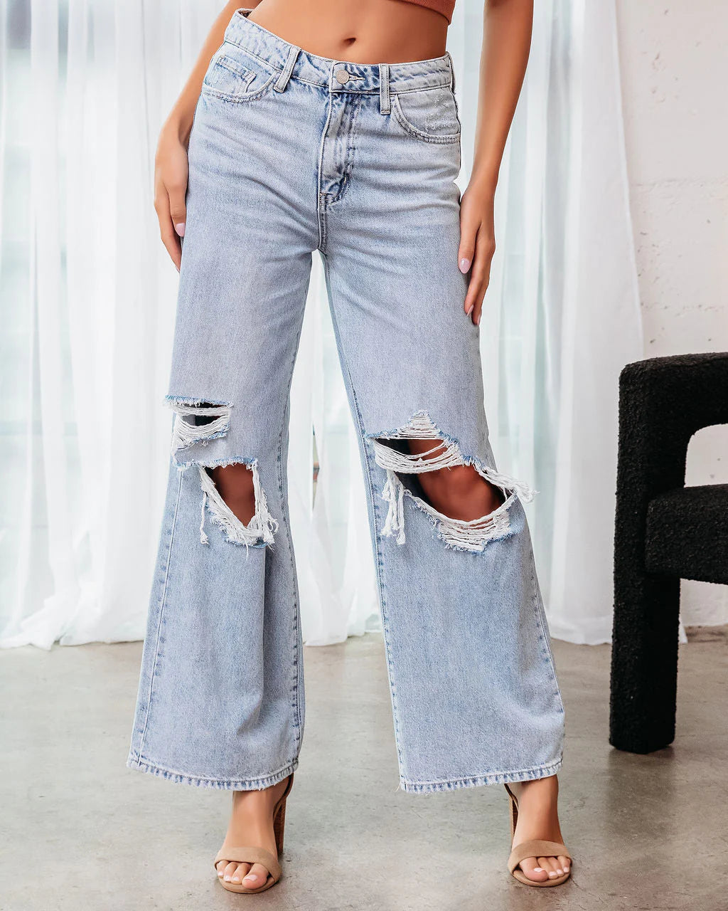 Destiny High Rise Distressed 90S Wide Leg Jeans