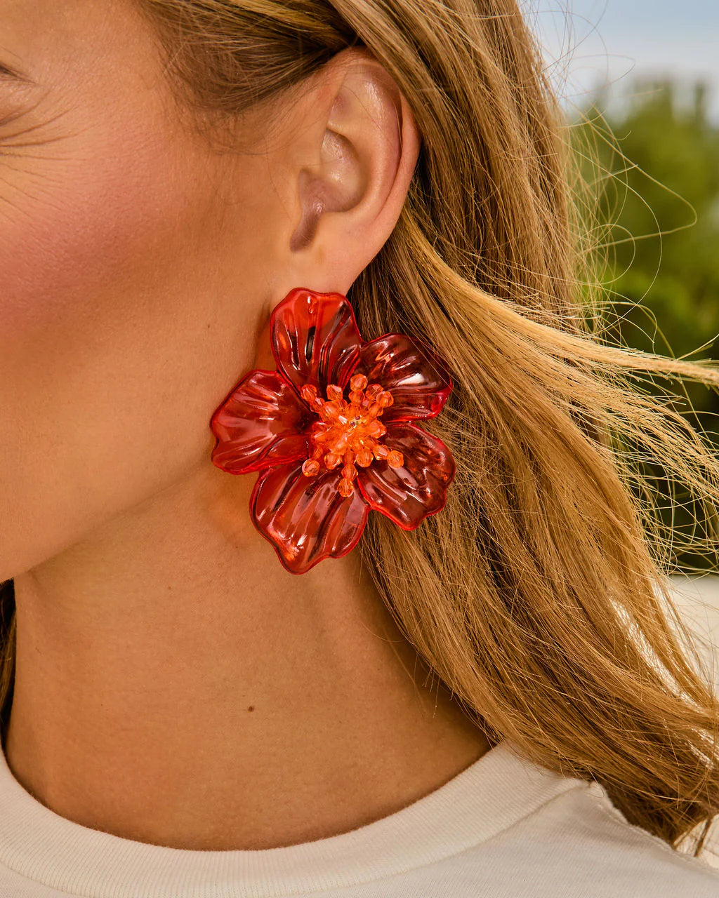 Florena Resin Flower Earrings