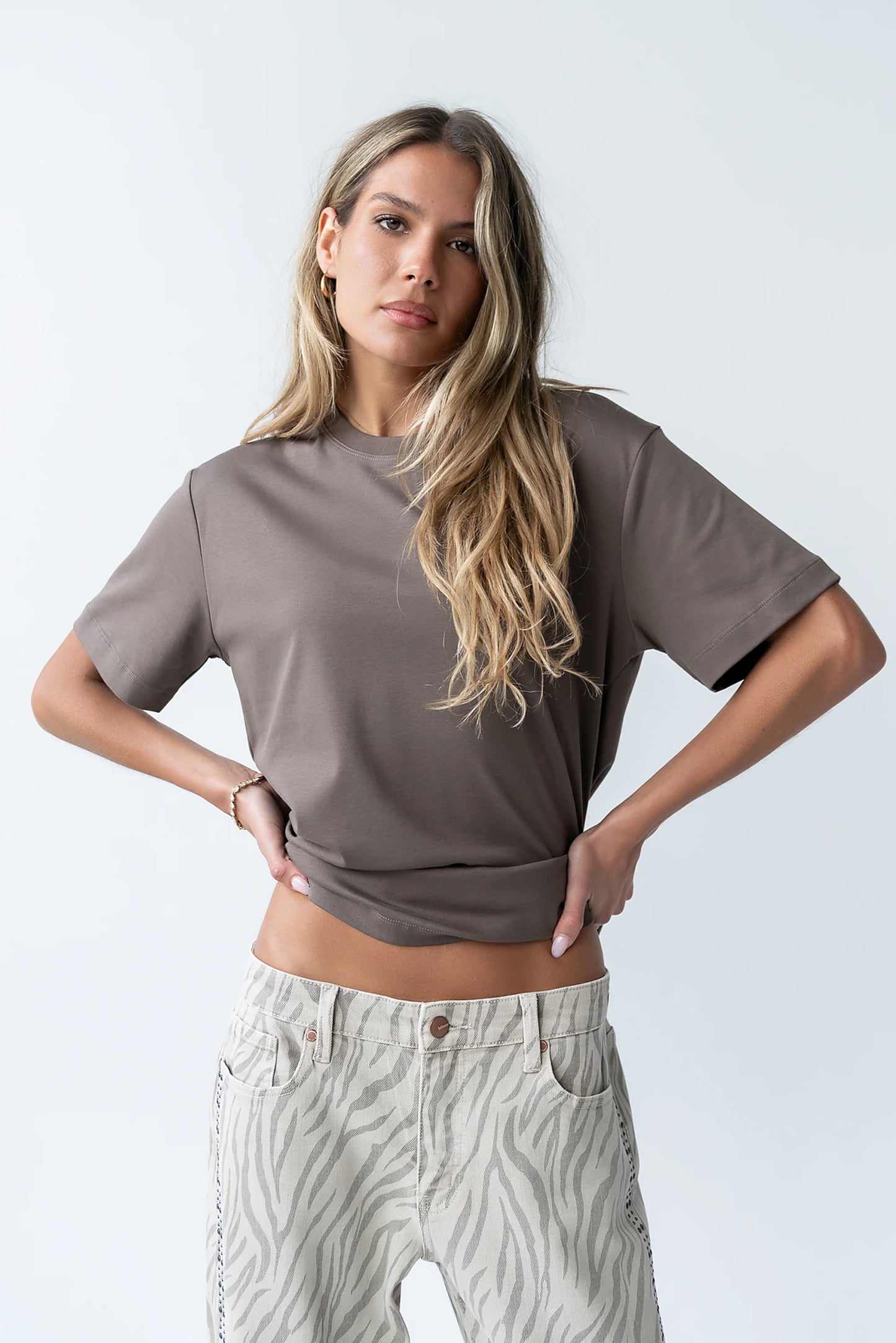 Chance Tee in Brown