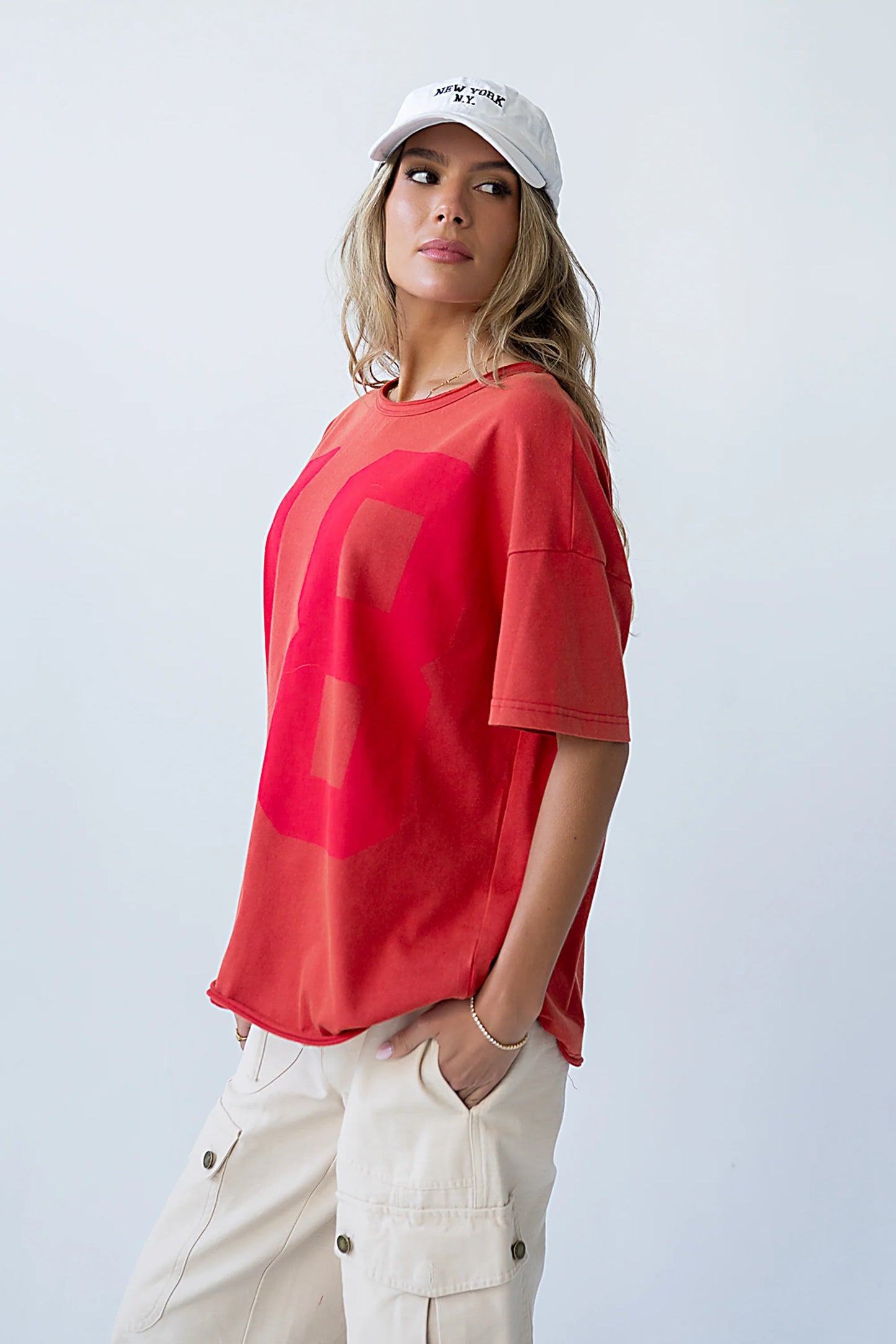 Mary Graphic Tee in Red