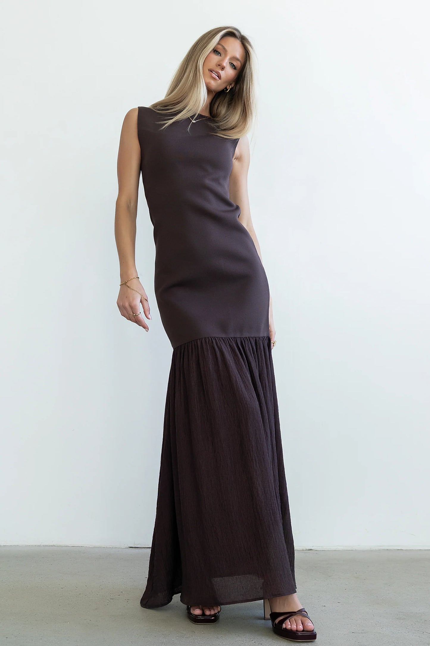 Lindsey Mermaid Maxi Dress in Brown