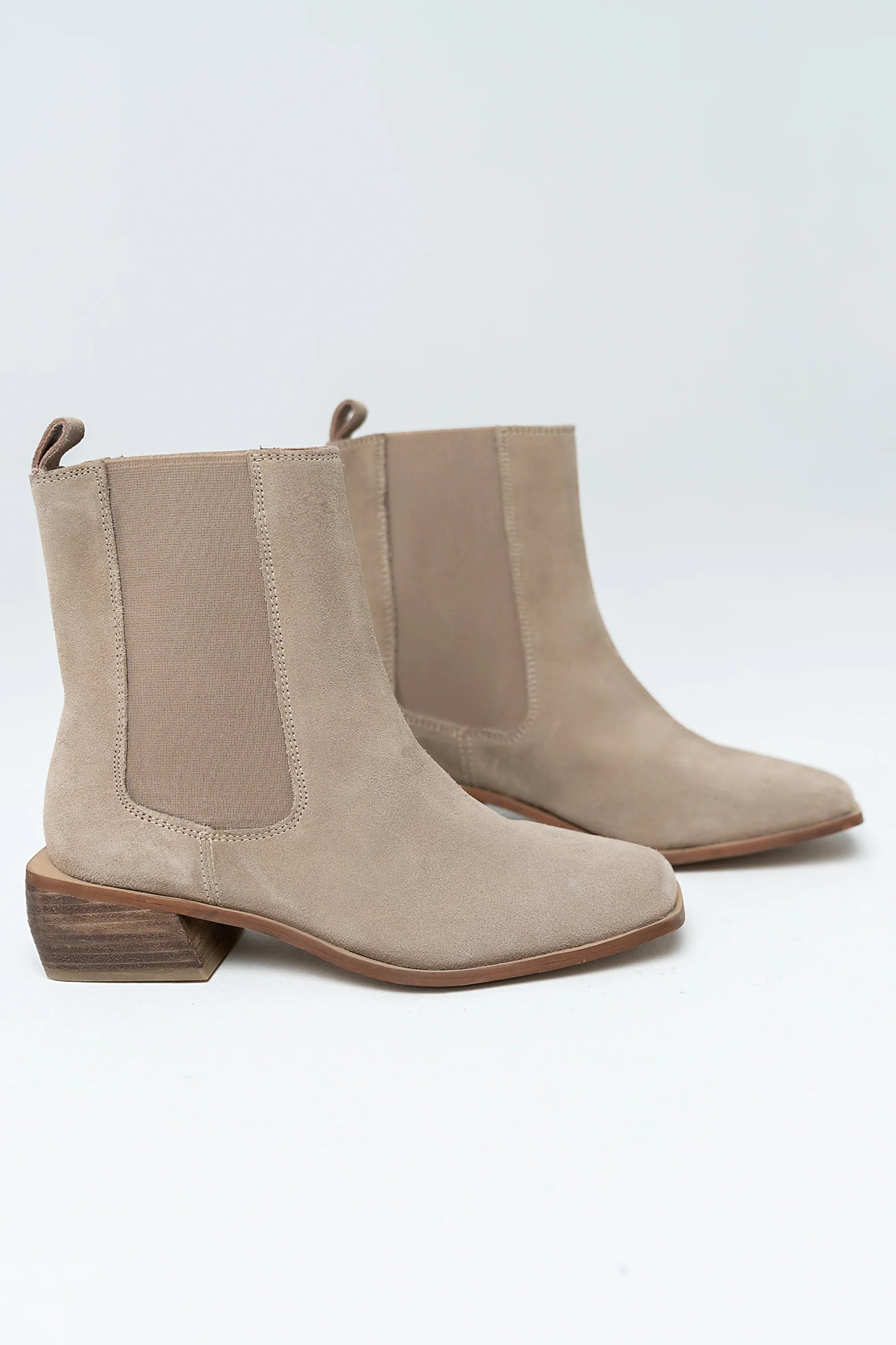 Effie Ankle Boot in Taupe