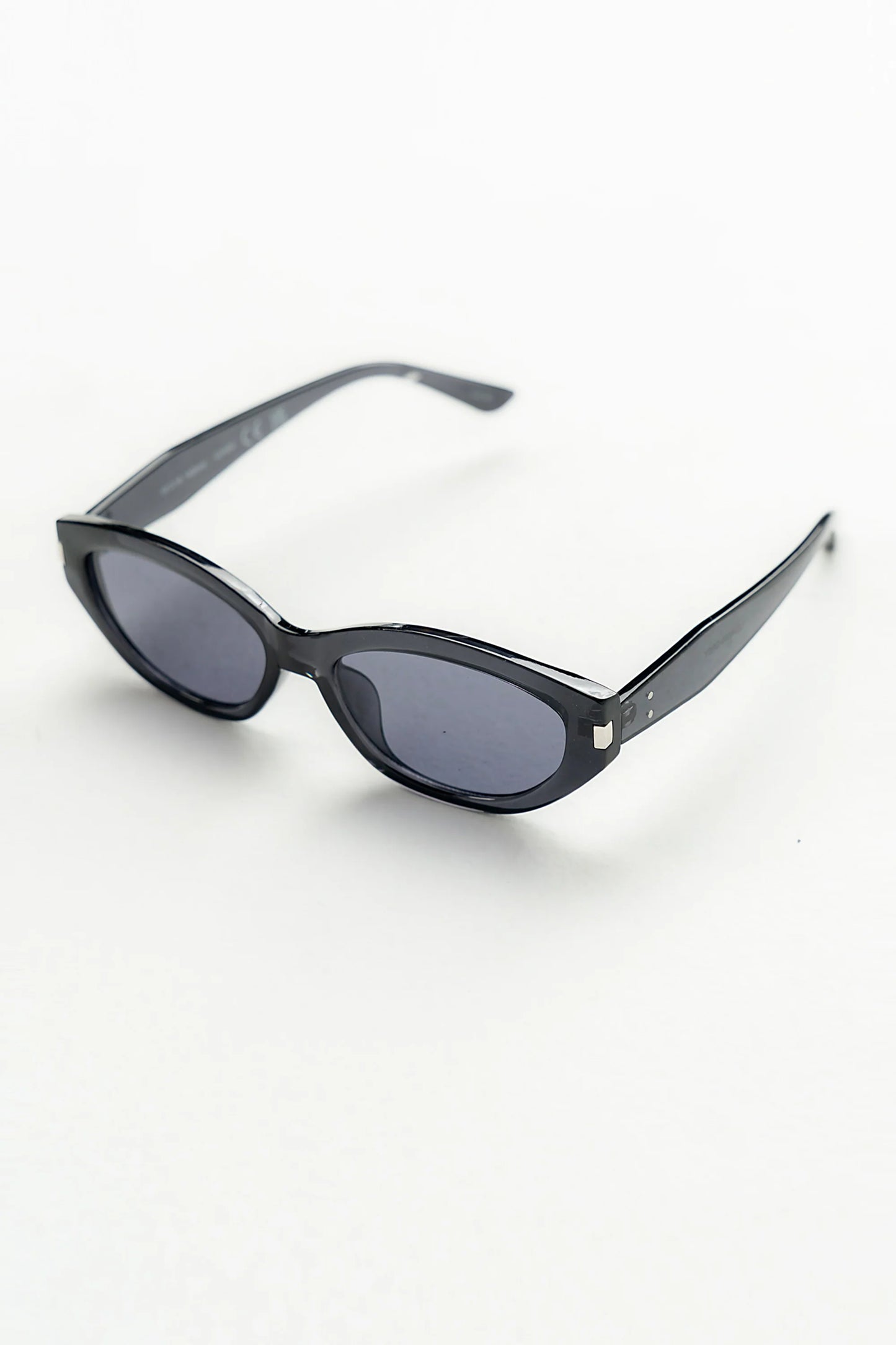 Lessie Sunglasses