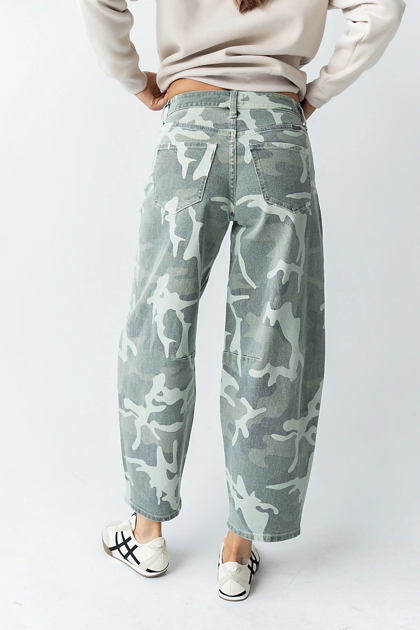 Maddison Camo Barrel Jeans
