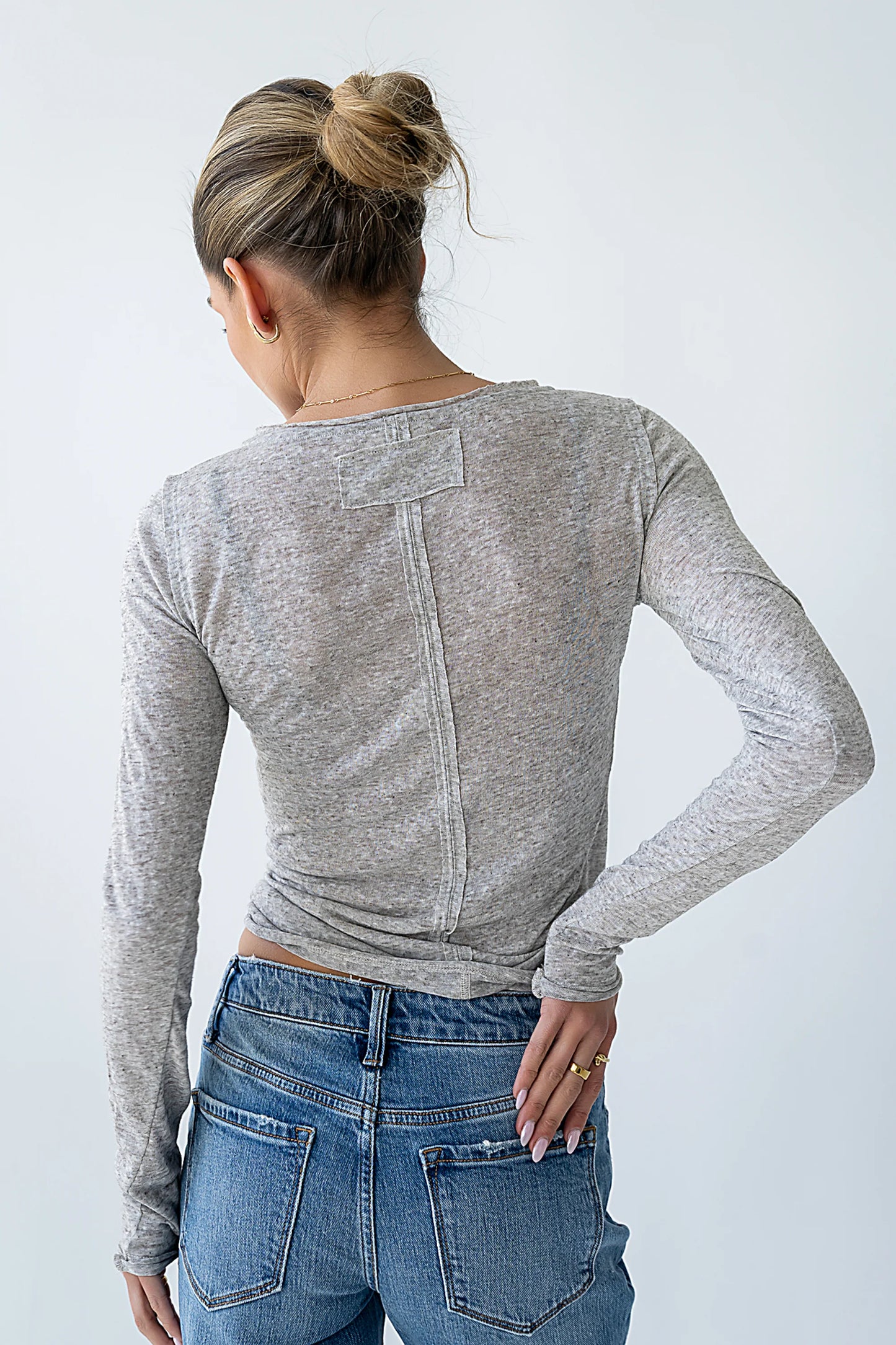 Mason Sheer Top in Heather Grey