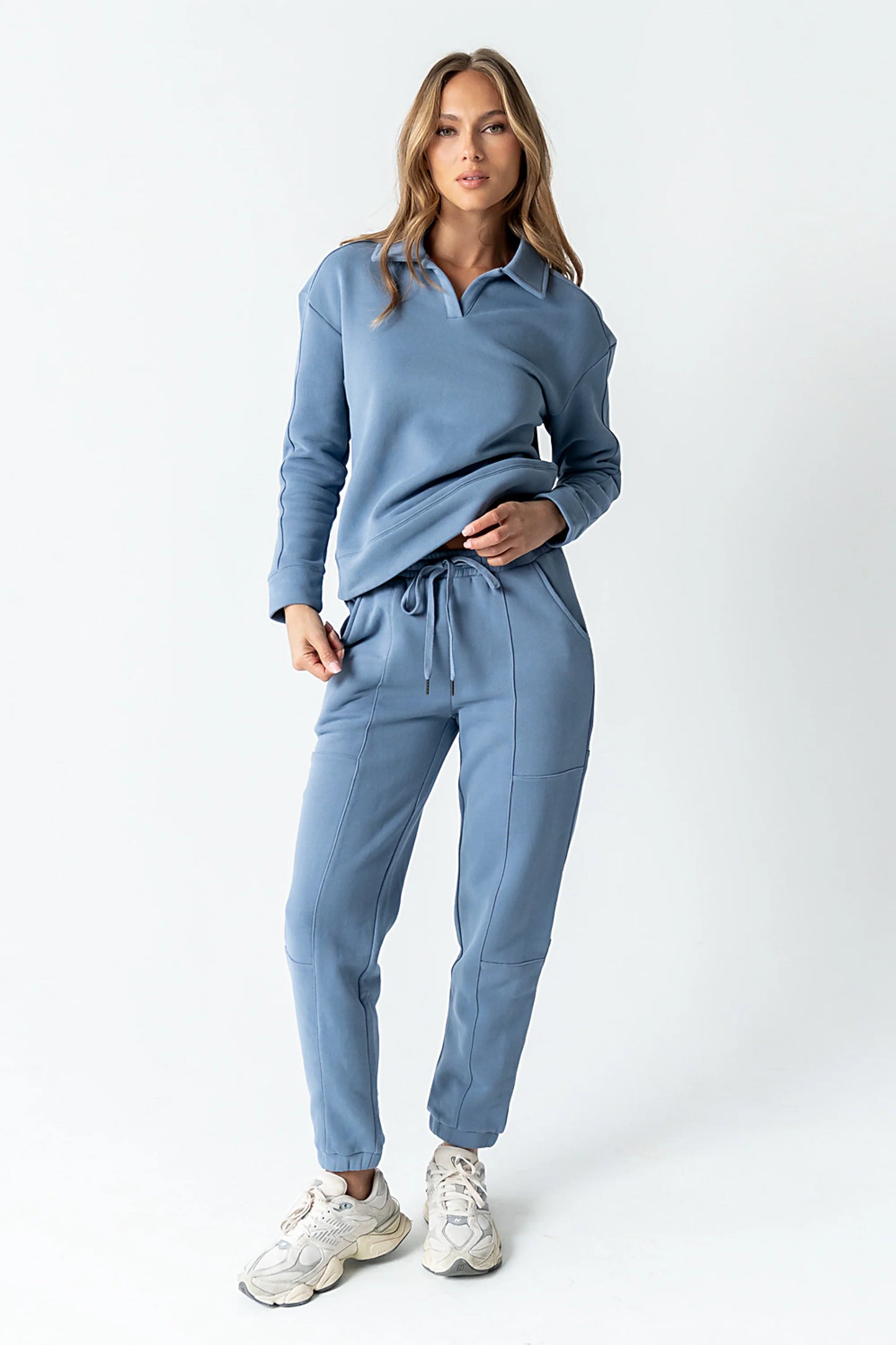 Patricia Collared Sweatshirt in Blue