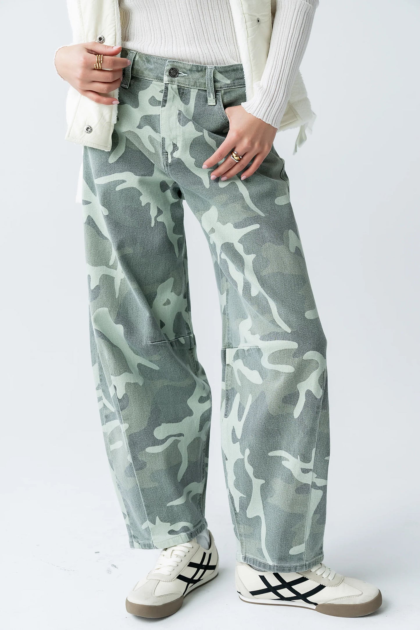 Maddison Camo Barrel Jeans