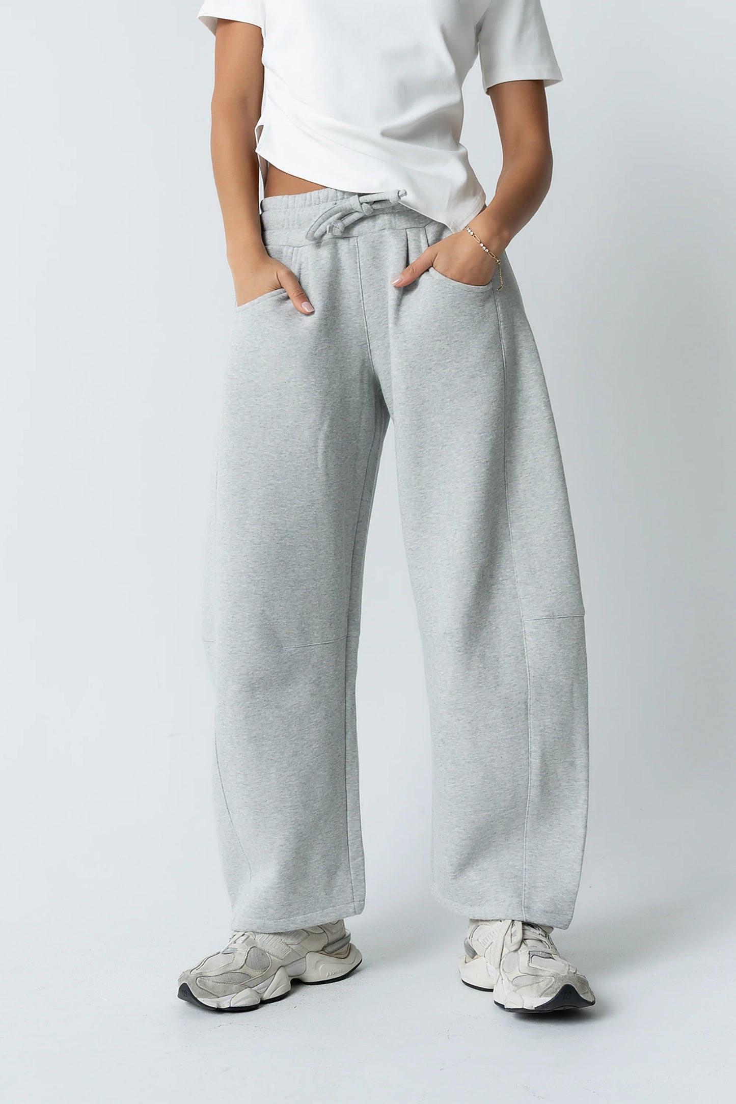Maribel Barrel Sweatpants in Grey